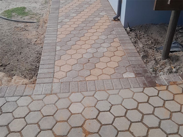 Garden Route Retaining Walls and Paving Garden Route Retaining Walls and Paving
